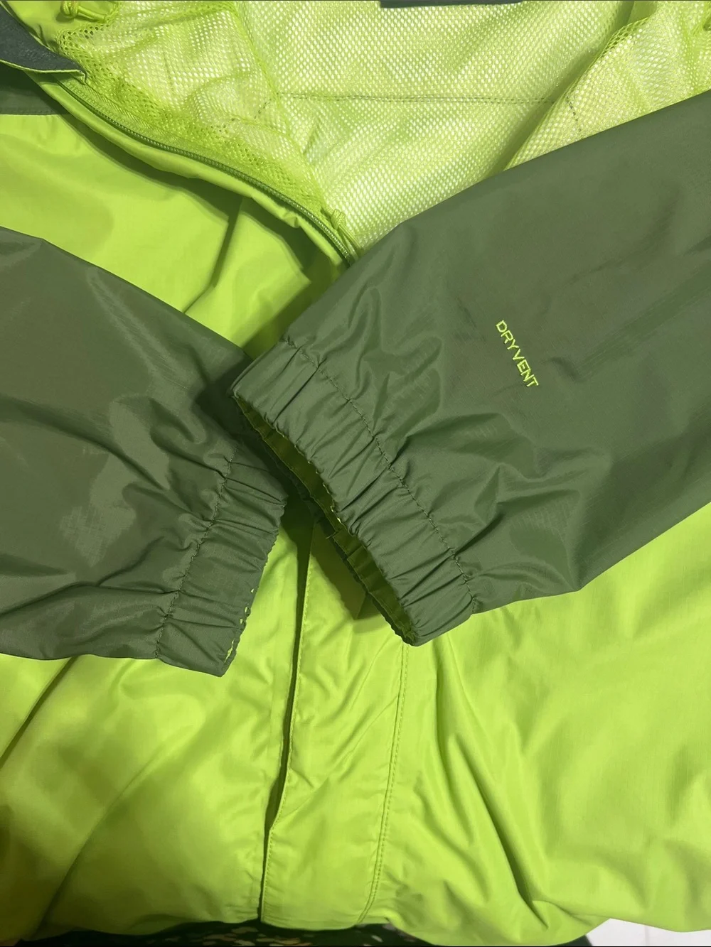 The North Face Men's DryVent Colorblock Rain Jacket Shell - Green / Lime